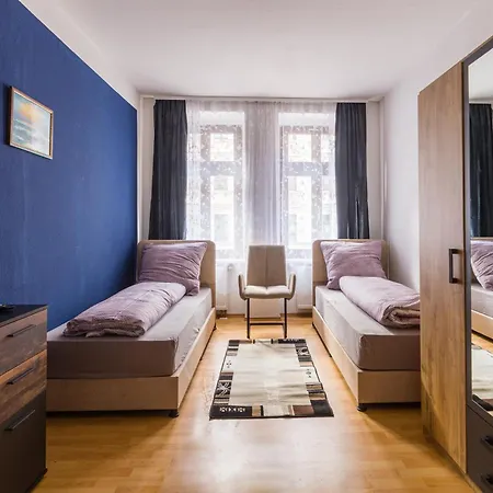 Gemuetliche 2-zimmer-wohnung Wurzner Mit Parkplatz Apartment Leipzig